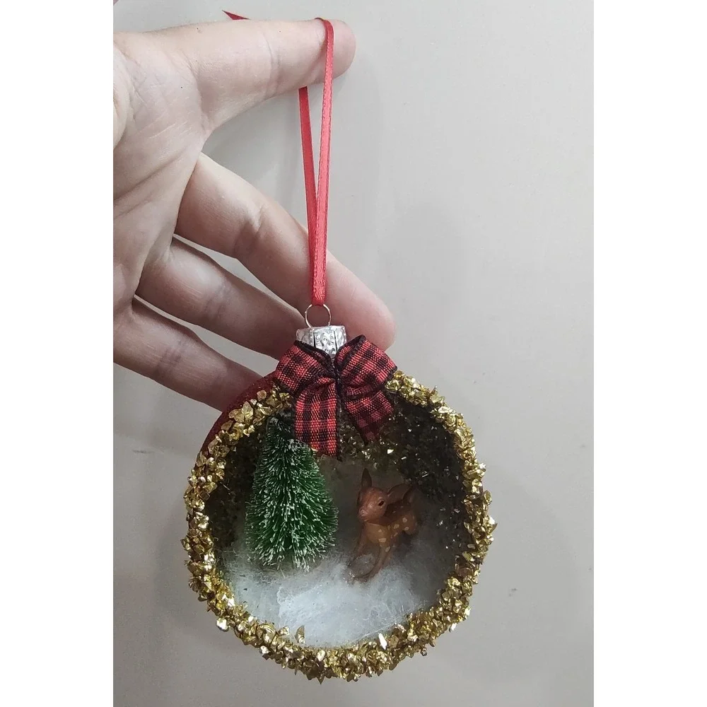 Deer Diorama Christmas Ornament Shatterproof Vintage Style Winter Scene O9